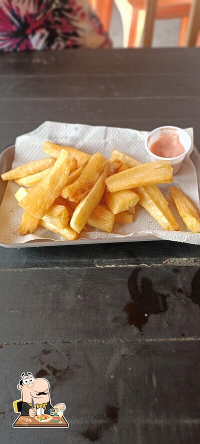 Comida em Bar do Carlúcio