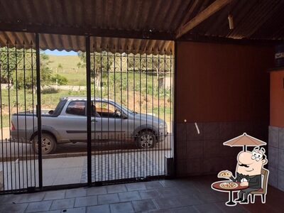 Veja imagens do exterior do lanchonete Lagoa