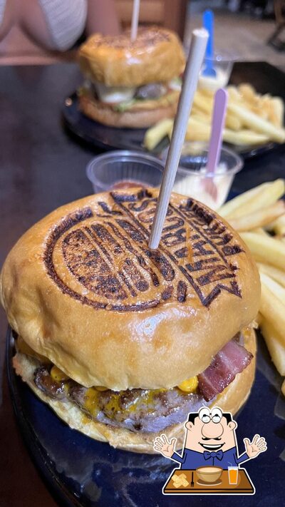 Platos en Marcos Açaí Burger