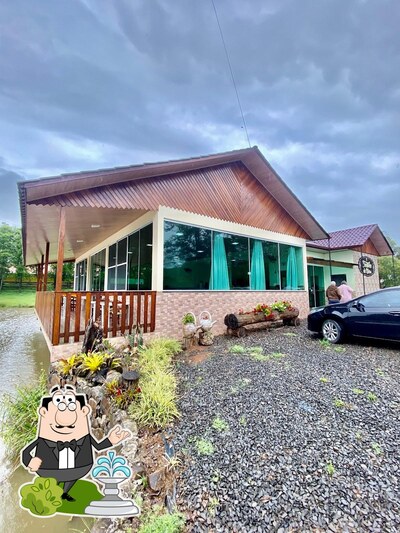 Veja imagens do exterior do Restaurante Caminho da Mesa