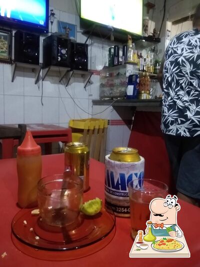 Comida em Bar Do Rege
