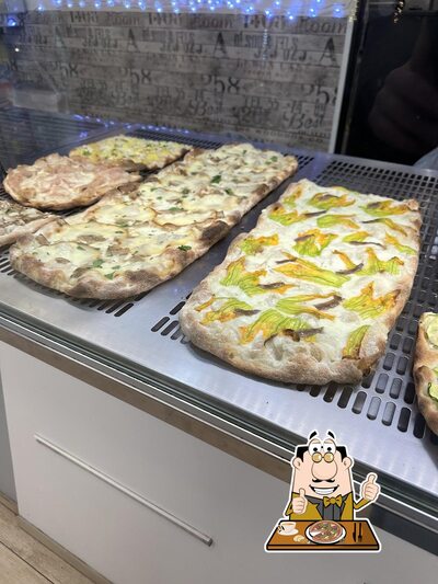 Ordina tra le svariate varianti di pizza