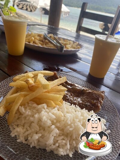 Comida em Restaurante Raiz Caiçara