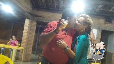 Comida em Pizzaria Xodó