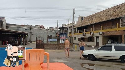 Desfrute da vista da área externa do Valda Restaurante