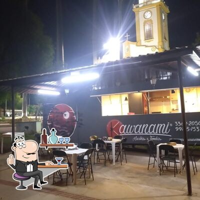 O interior do Kawanami sushis e temakis
