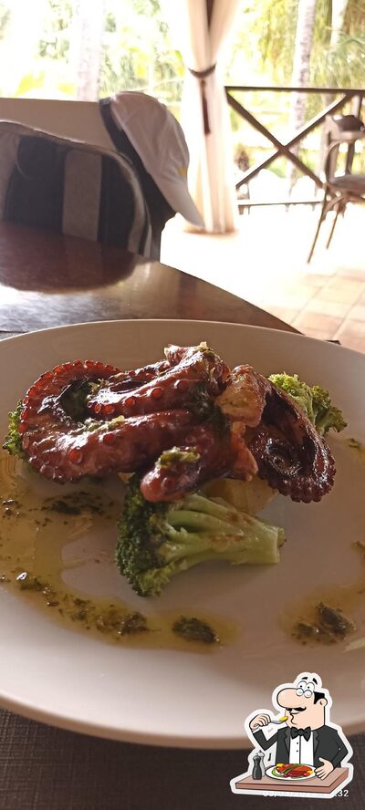 Comida em Lounge Resto-Bar