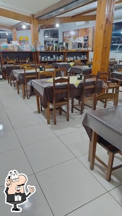 O interior do Restaurante e Lanchonete Sorriso