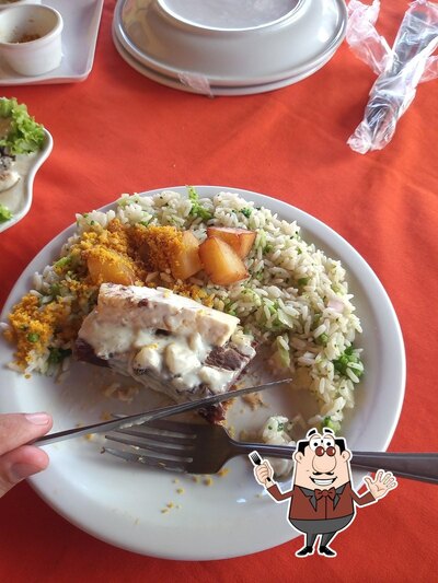 Comida em Cozinha De Anália