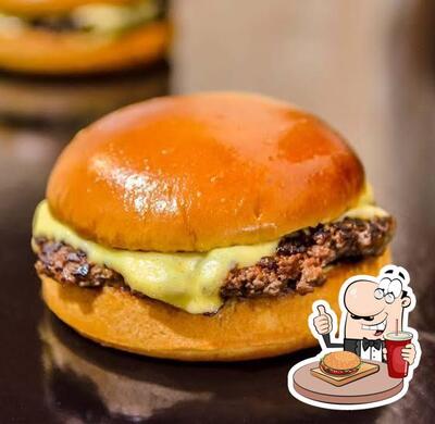 Os hambúrgueres do One Burguer Hamburgueria Santana de Parnaíba irão saciar diferentes gostos