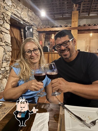 Venha provar diversos bebidas oferecidos no Bella Roccia