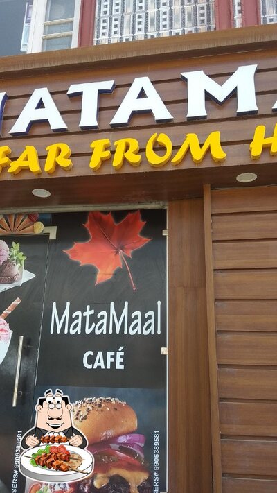 Food at Cafe Matamaal