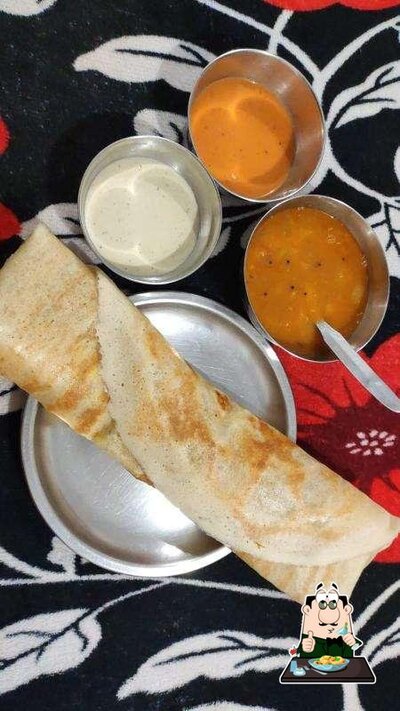Food at South Dosa Plaza