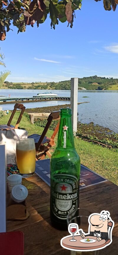 Comida em Bar Do Two