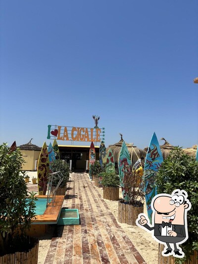 Vous pouvez prendre un bol d'air frais à l'extérieur La Cigale CouCou Beach