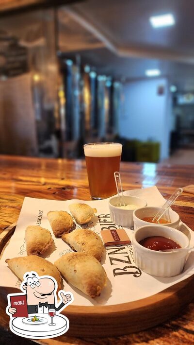 Platos en Bznjabier Cervejaria-Beer Garden, Cervejas Artesanais e Petiscos