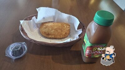 Comida em Dona Lúcia Salgados Gourmet