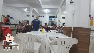 O interior do Lancheria Maringá