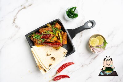 Meals at Enigma The Experience