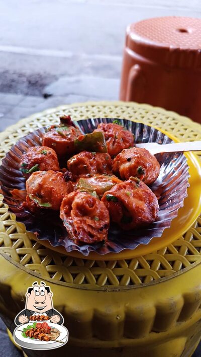 Food at Momo factory