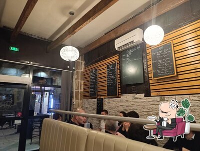 L'intérieur de Owl bar