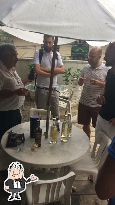 O interior do Cachaça Magnifica