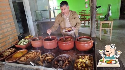 Comida em Restaurante Da Serra