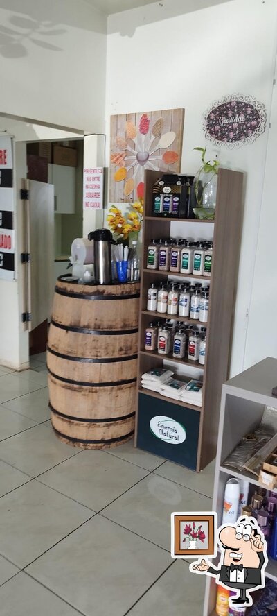 O interior do CANTINA DA SERRA