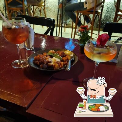 Comida em Capo&Gin Gastrobar