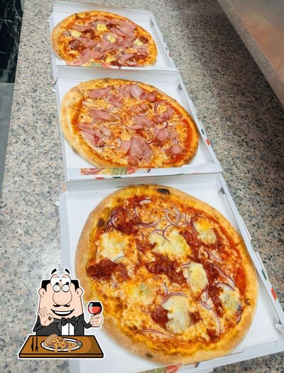Ordina tra le molte varianti di pizza