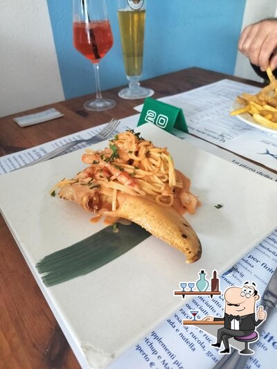 Dai un'occhiata agli interni di Ristorante Pizzeria La Tana Marina