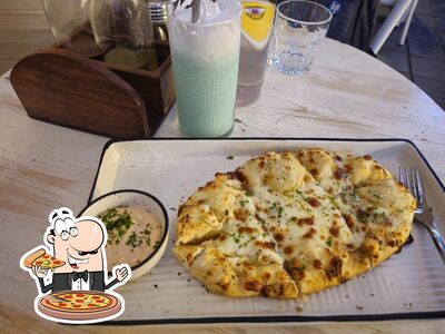 At Da Nonna's Pizzeria, you can enjoy pizza