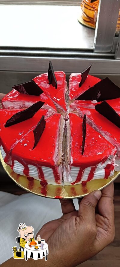 Food at Maa Bakery