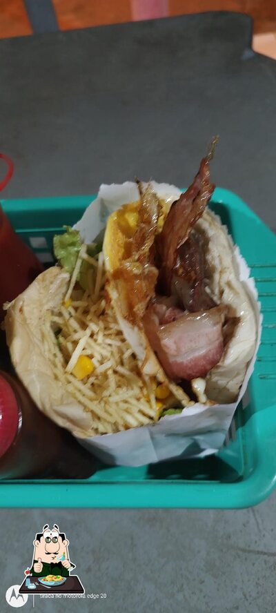 Platos en Mana sanduicheria e pizzaria