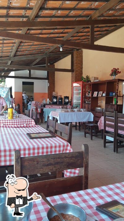 O interior do Restaurante da Tia Mirian