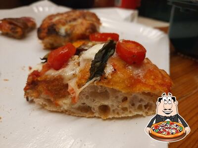Scegli una pizza al ristorante Valpopizza