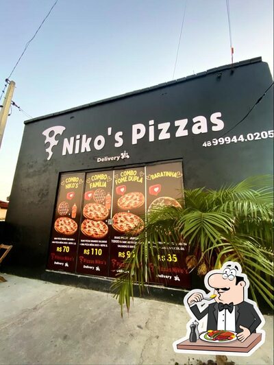 Comida em Niko's Pizzaria
