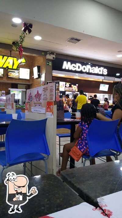 O interior do McDonald's
