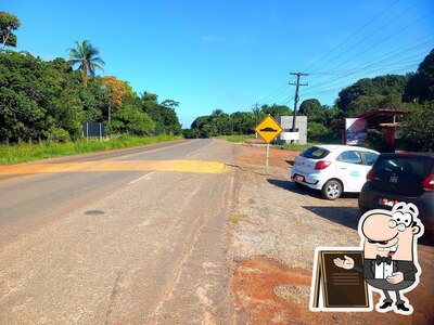 Veja imagens do exterior do Quiosque da lene km 25