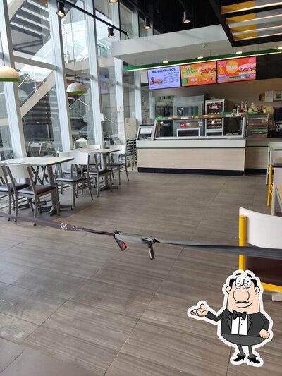 O interior do Subway - Franco da Rocha