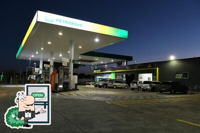 Veja o exterior do Posto Petrobras