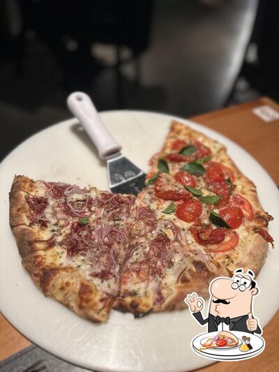 Peça diferentes variedades de pizza