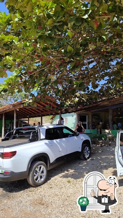Veja imagens do exterior do Restaurante Da Serra