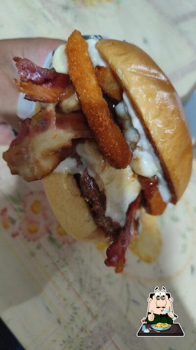 Platos en George Burguer