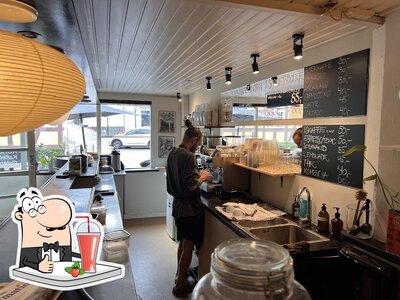 Venez essayer diverses boissons servies à Korea kaffebar