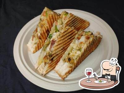 Food at Dabeli Darbar