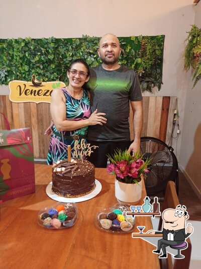 Veja imagens do interior do Pizzaria E Restaurante Veneza