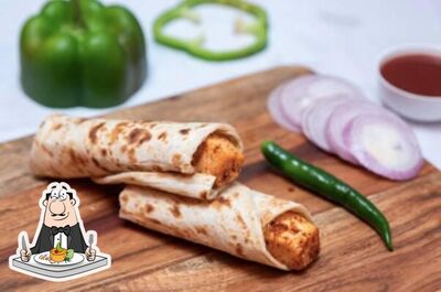 Food at Kathi Roll Express