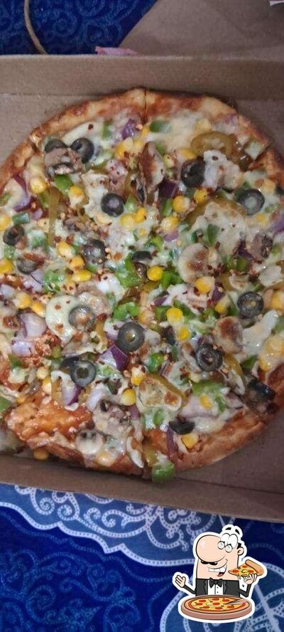 Try out various variants of pizza