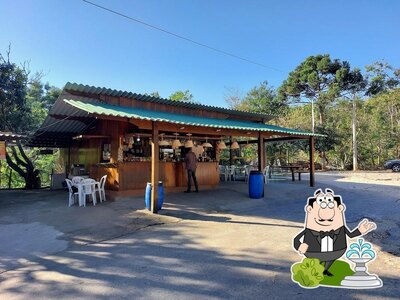 Desfrute da vista do exterior Parada do Saci